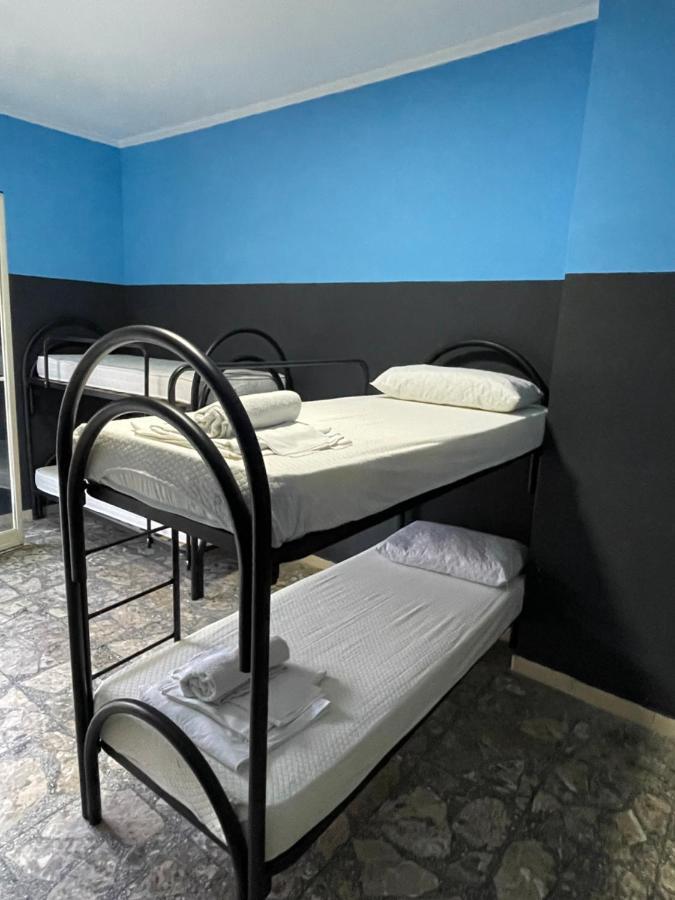 Alexander Hostel ナポリ エクステリア 写真