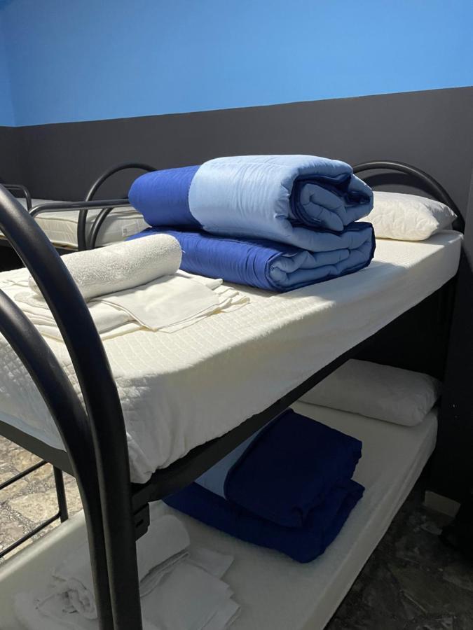 Alexander Hostel ナポリ エクステリア 写真