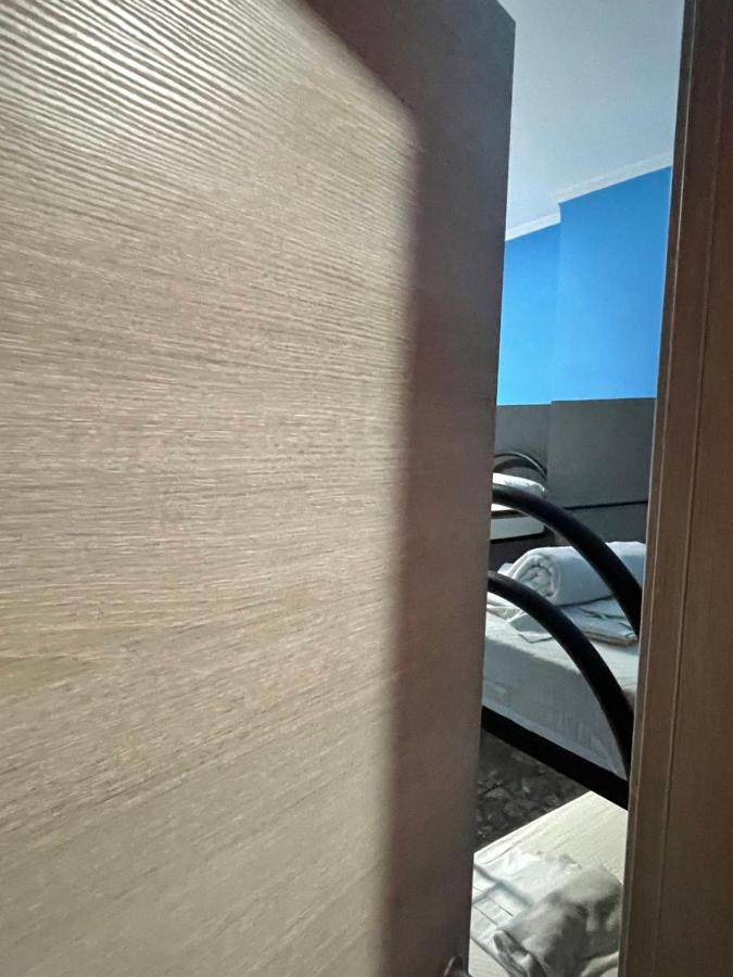 Alexander Hostel ナポリ エクステリア 写真