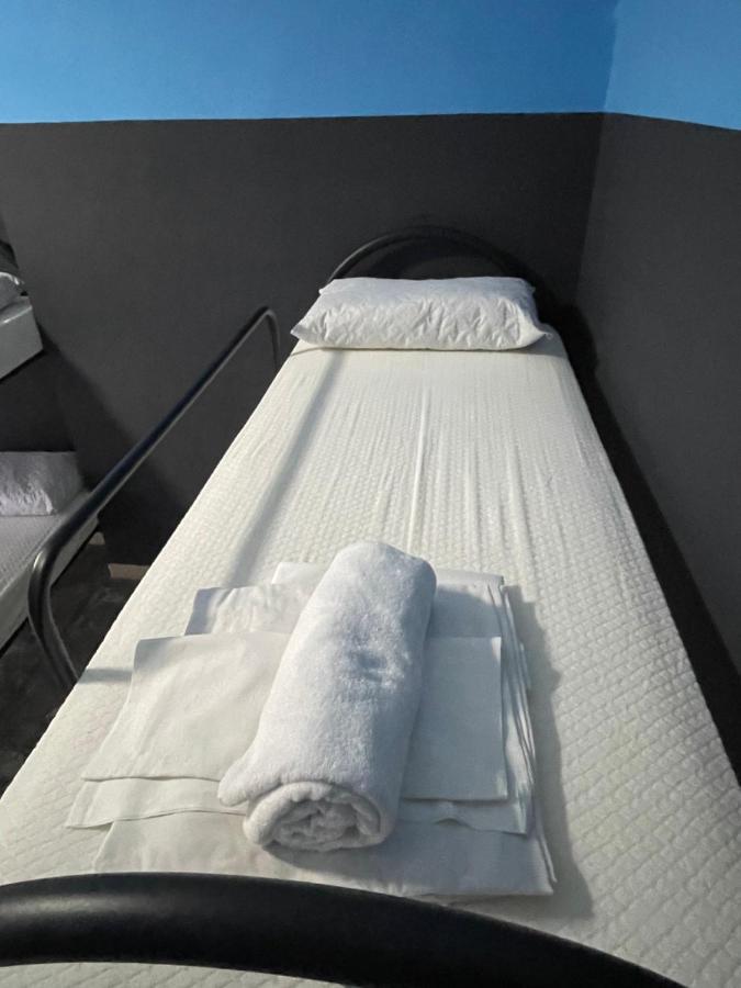 Alexander Hostel ナポリ エクステリア 写真
