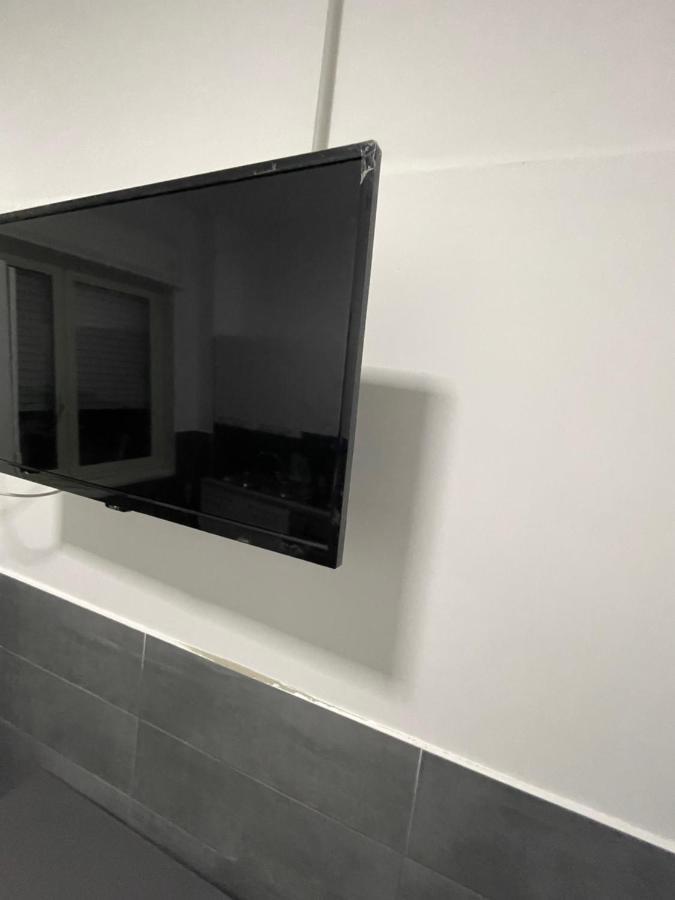 Alexander Hostel ナポリ エクステリア 写真