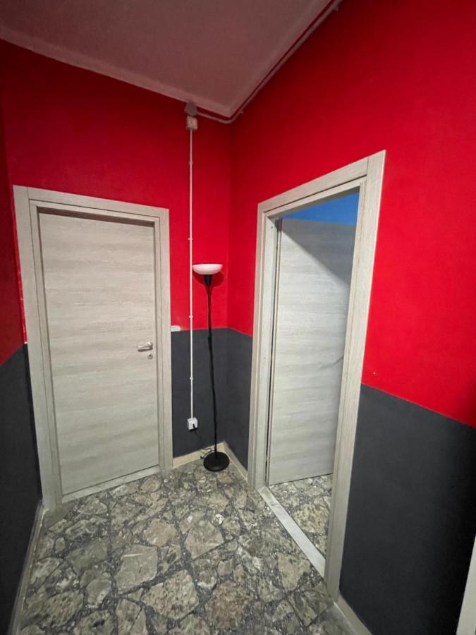 Alexander Hostel ナポリ エクステリア 写真